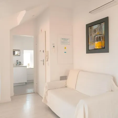 Charming 2br Steps From Castelo De S. Jorge | By Airnest Apartment Lissabon