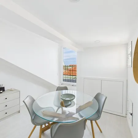 Charming 2br Steps From Castelo De S. Jorge | By Airnest شقة Lisboa
