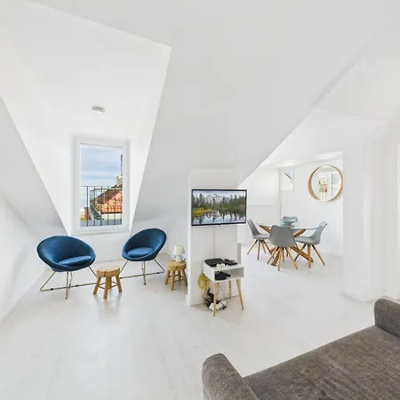 דירה Charming 2br Steps From Castelo De S. Jorge | By Airnest